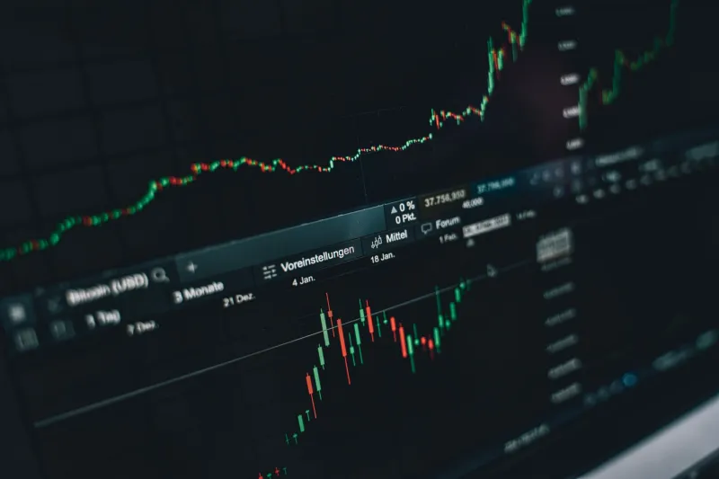 When Beating the Close Costs You Money: The Other Side of CLV